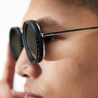 Adjustable Vision Glasses | نظارات الرؤية القابلة للتعديل
